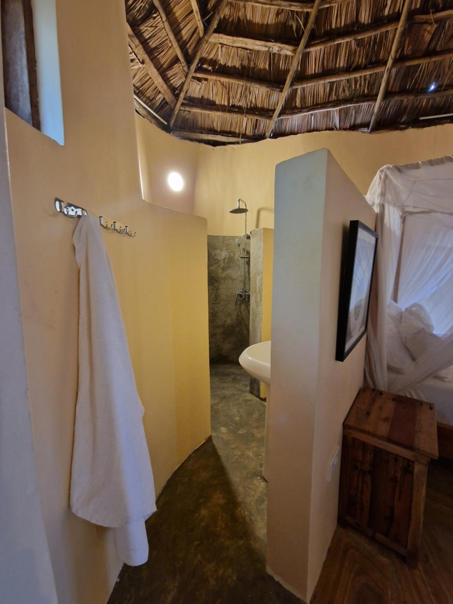 White House Of Tanzania Hostel Arusha Exterior photo